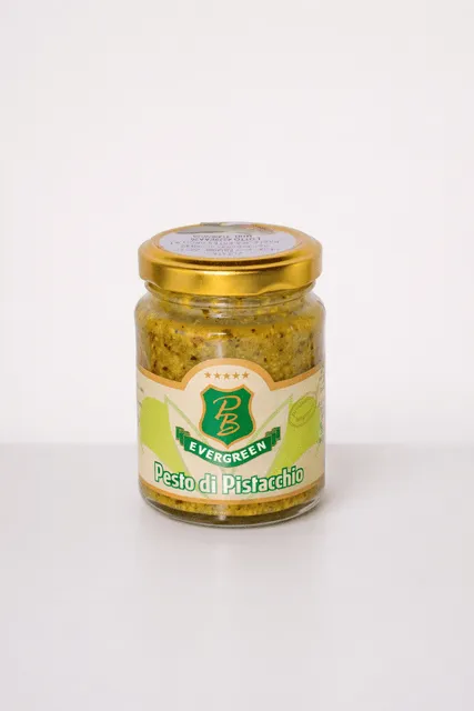 mani-in-pasta-pesto-di-pistacchio-mit-60-bronte-d-o-p image 1